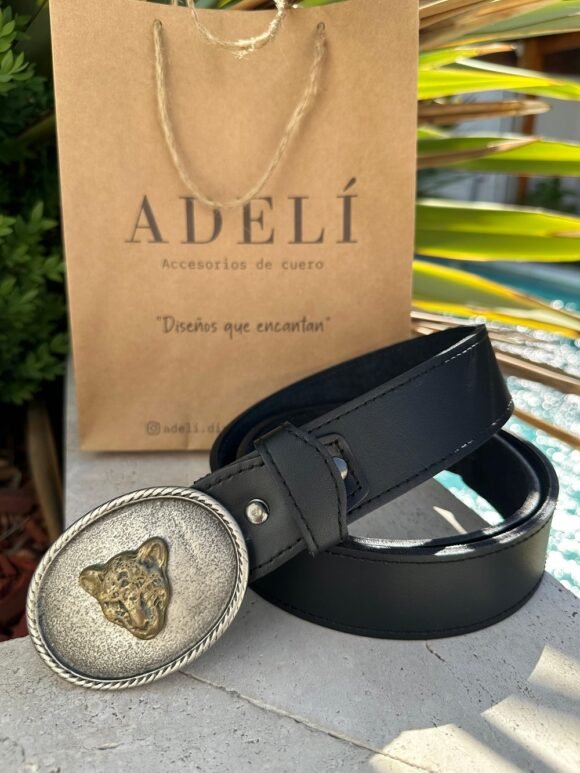 Hebilla diseño puma ovalado cuero negro